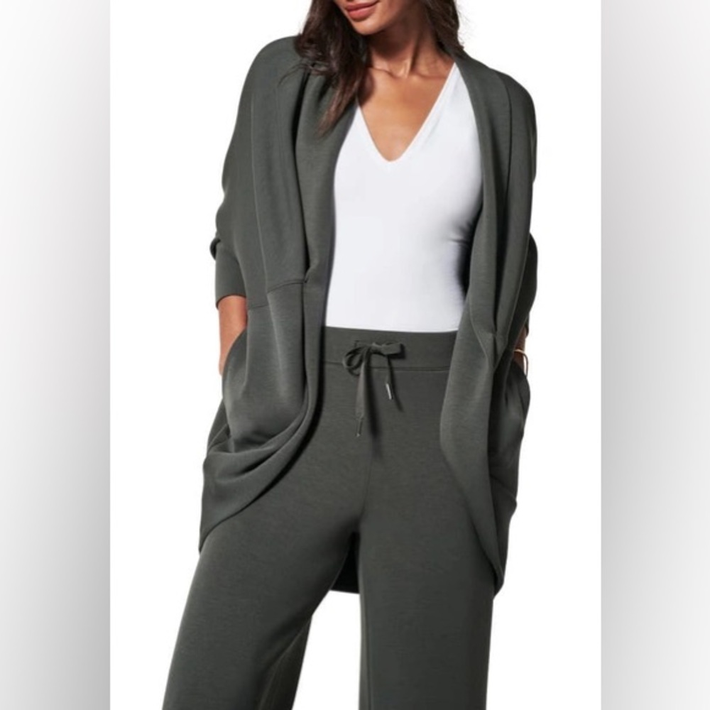 SPANX Air Essentials Cocoon Cardigan in Olive Green